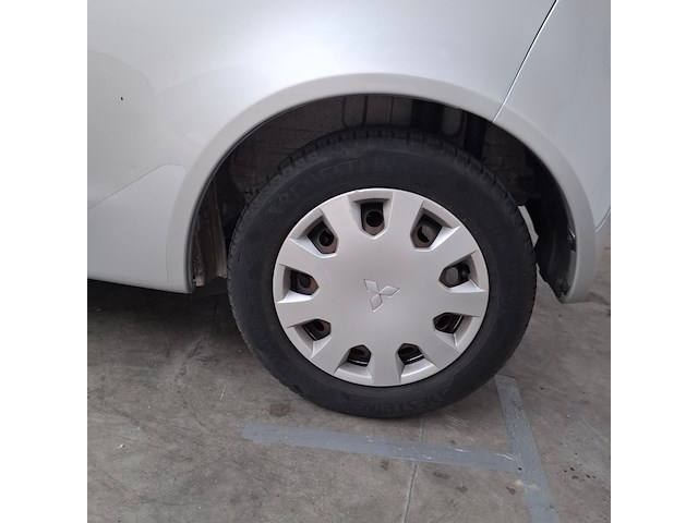 Personenauto, mitsubishi, mitsubishi colt, 1.1 silverline, 2008 - afbeelding 5 van  23