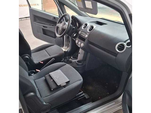 Personenauto, mitsubishi, mitsubishi colt, 1.1 silverline, 2008 - afbeelding 13 van  23