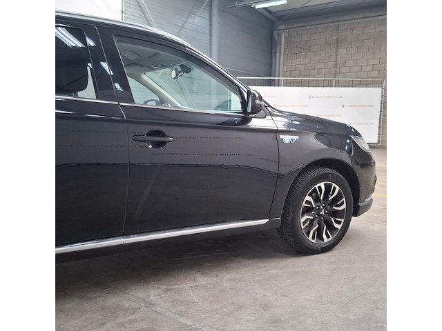 Personenauto, mitsubishi, outlander, 2.0 phev executive edition, 2015 - afbeelding 23 van  28