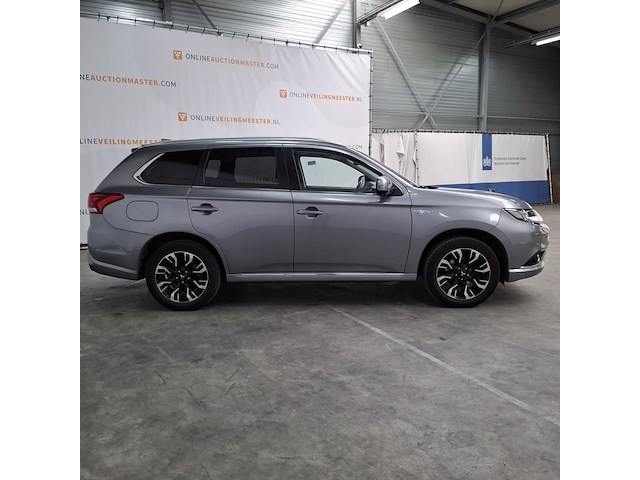 Personenauto, mitsubishi, outlander, 2.0 phev pure, 2017 - afbeelding 34 van  52