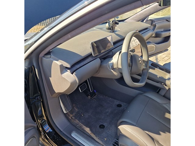 Personenauto, nio, et7, 2024 - afbeelding 33 van  75