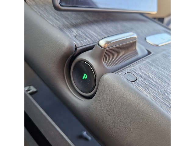 Personenauto, nio, et7, 2024 - afbeelding 60 van  75