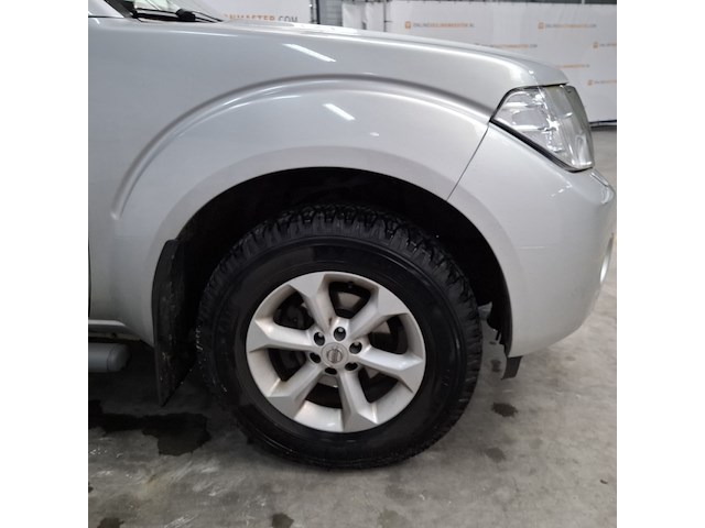 Personenauto, nissan, navara - afbeelding 6 van  47
