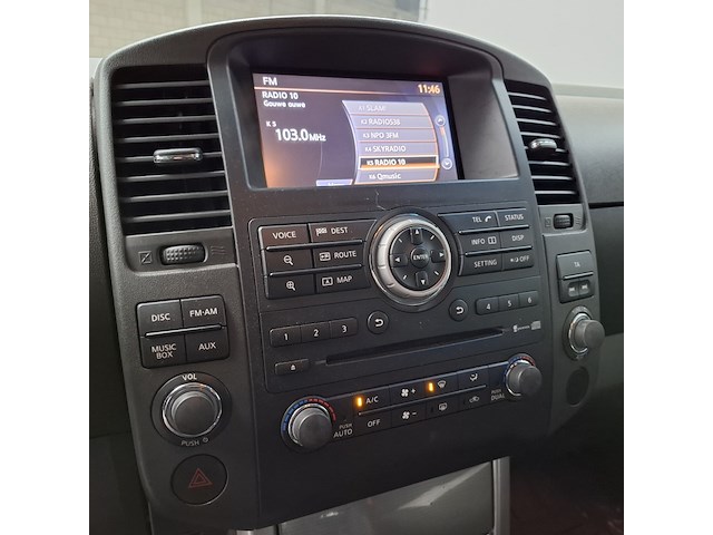 Personenauto, nissan, navara - afbeelding 18 van  47