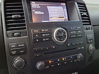 Personenauto, nissan, navara - afbeelding 18 van  47