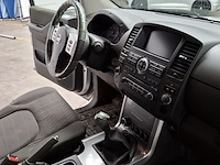 Personenauto, nissan, navara - afbeelding 27 van  47