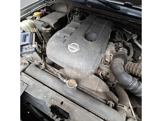 Personenauto, nissan, navara - afbeelding 33 van  47