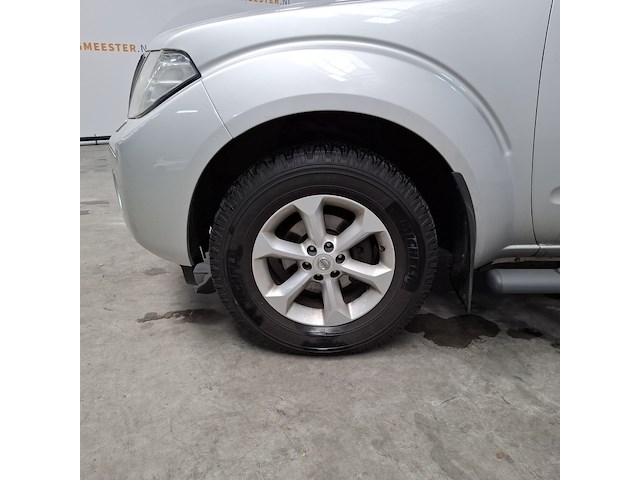 Personenauto, nissan, navara - afbeelding 47 van  47