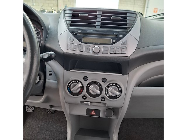 Personenauto, nissan, pixo, 2009 - afbeelding 21 van  32