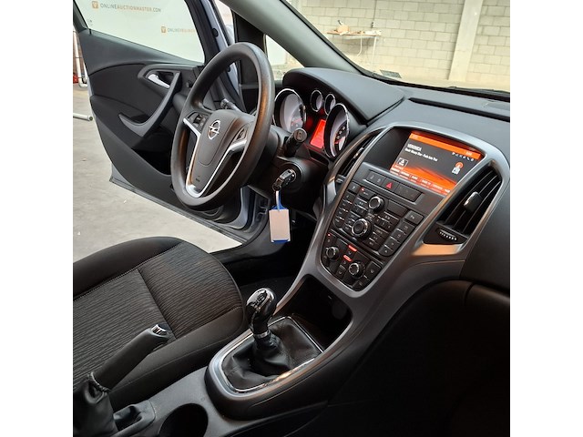 Personenauto, opel, 2015 - afbeelding 32 van  58