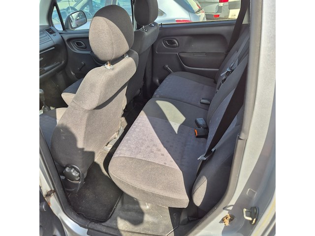 Personenauto, opel, agila, 1.0-12v essentia, grijs, 2003 - afbeelding 4 van  14