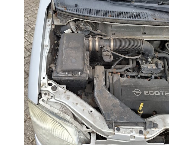 Personenauto, opel, agila 1.2-16v comfort, 2001 - afbeelding 47 van  69
