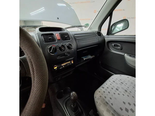 Personenauto, opel, agila, 1.2-16v elegance, 2003 - afbeelding 43 van  71