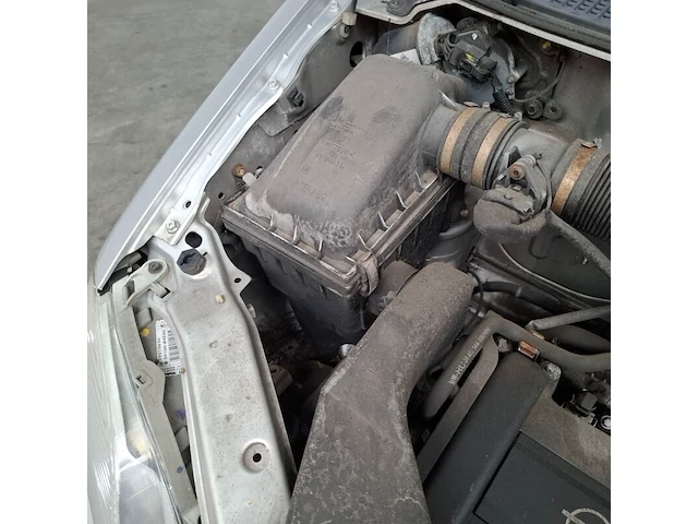 Personenauto, opel, agila, 1.2-16v elegance, 2003 - afbeelding 64 van  71