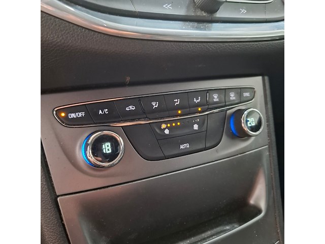 Personenauto, opel, astra, 1.0 edition, 2016 - afbeelding 18 van  38