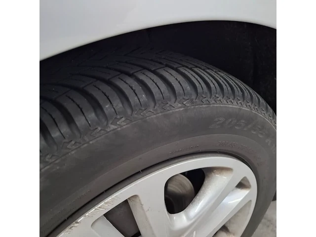 Personenauto, opel, astra 1.2, 2019, benzine - afbeelding 7 van  65