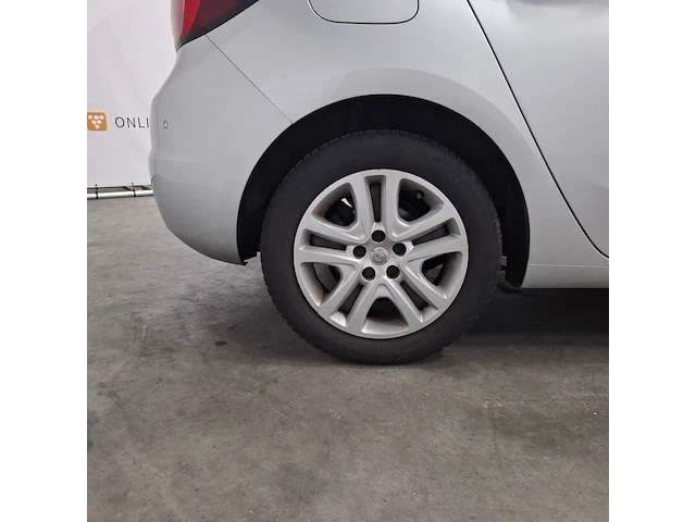Personenauto, opel, astra 1.2, 2019, benzine - afbeelding 14 van  65