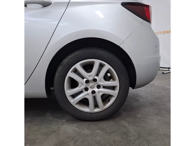 Personenauto, opel, astra 1.2, 2019, benzine - afbeelding 17 van  65