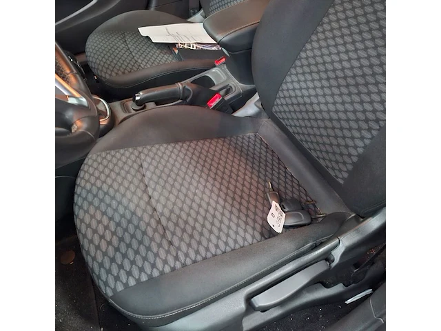 Personenauto, opel, astra 1.2, 2019, benzine - afbeelding 28 van  65