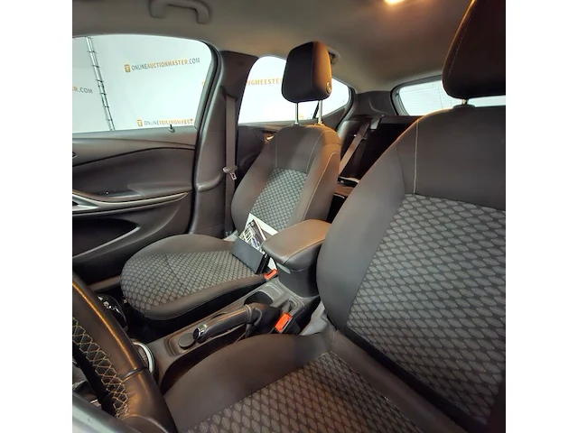 Personenauto, opel, astra 1.2, 2019, benzine - afbeelding 37 van  65