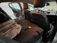 Personenauto, opel, astra 1.2, 2019, benzine - afbeelding 42 van  65