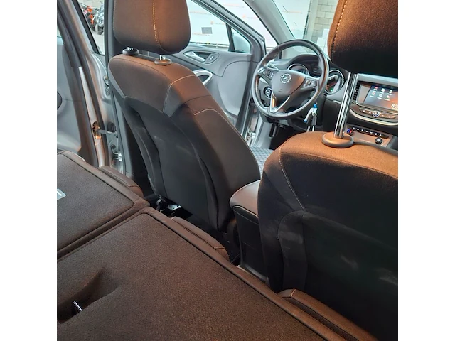 Personenauto, opel, astra 1.2, 2019, benzine - afbeelding 43 van  65