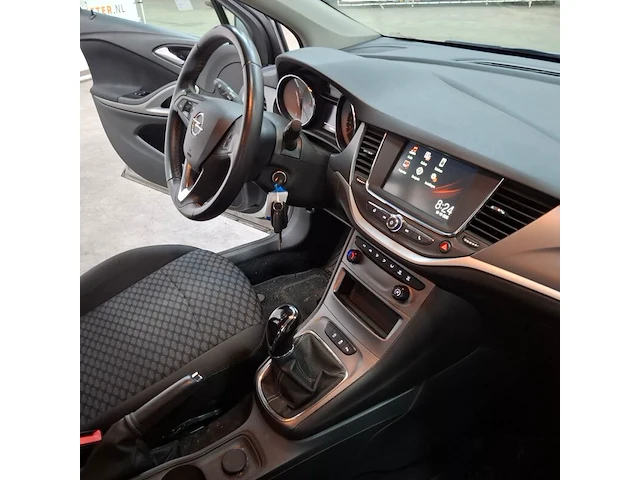 Personenauto, opel, astra 1.2, 2019, benzine - afbeelding 44 van  65