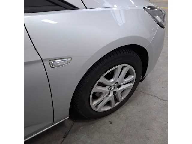 Personenauto, opel, astra 1.2, 2019, benzine - afbeelding 45 van  65