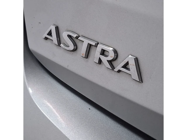 Personenauto, opel, astra 1.2, 2019, benzine - afbeelding 60 van  65