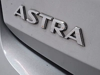 Personenauto, opel, astra 1.2, 2019, benzine - afbeelding 60 van  65