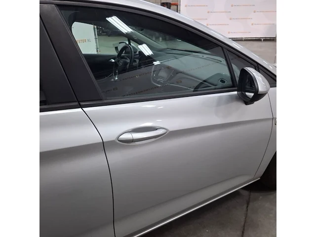 Personenauto, opel, astra 1.2, 2019, benzine - afbeelding 56 van  65