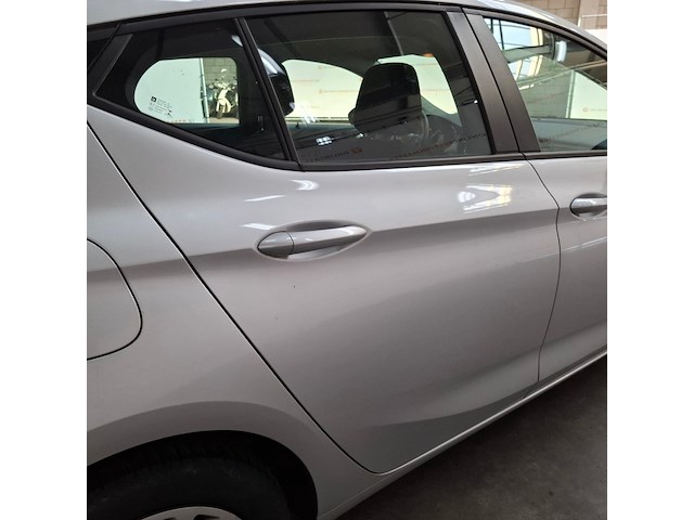 Personenauto, opel, astra 1.2, 2019 - afbeelding 64 van  66