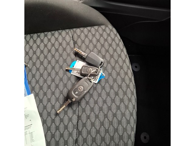 Personenauto, opel, astra 1.2, 2019 - afbeelding 15 van  24