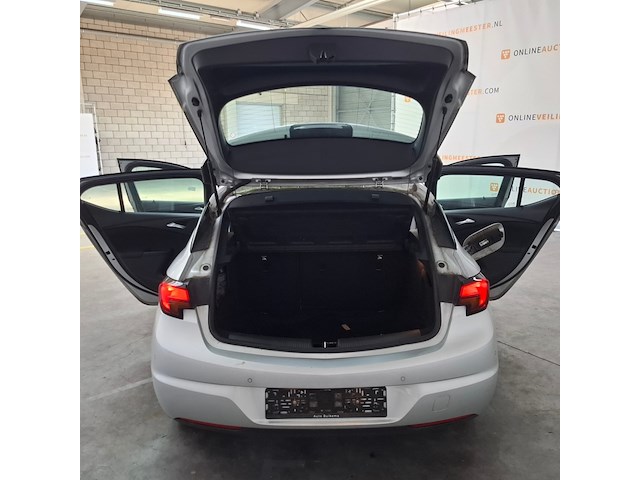 Personenauto, opel, astra 1.2, 2019 - afbeelding 43 van  68