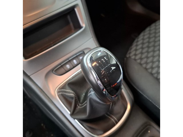 Personenauto, opel, astra 1.2, 2019 - afbeelding 44 van  79