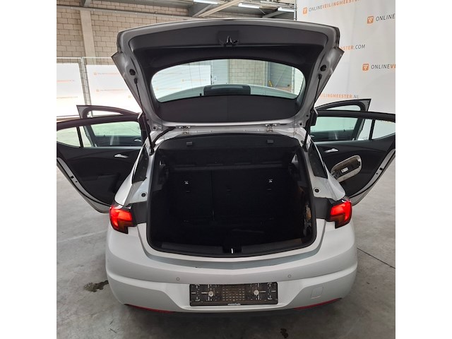 Personenauto, opel, astra 1.2, 2019 - afbeelding 50 van  79