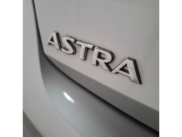 Personenauto, opel, astra 1.2, 2019 - afbeelding 74 van  79