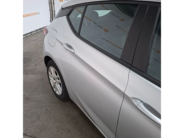 Personenauto, opel, astra 1.2, 2019 - afbeelding 78 van  89