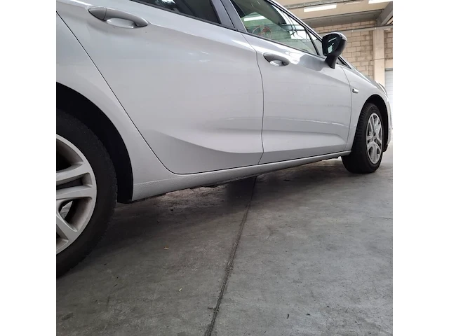 Personenauto, opel, astra 1.2, 2020, benzine - afbeelding 13 van  75