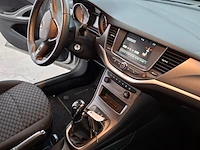 Personenauto, opel, astra 1.2, 2020, benzine - afbeelding 54 van  75