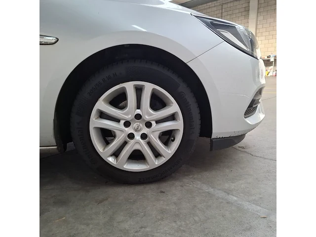 Personenauto, opel, astra 1.2, 2020, benzine - afbeelding 16 van  73
