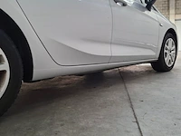 Personenauto, opel, astra 1.2, 2020, benzine - afbeelding 17 van  73