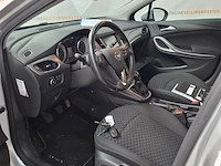 Personenauto, opel, astra 1.2, 2020, benzine - afbeelding 31 van  73