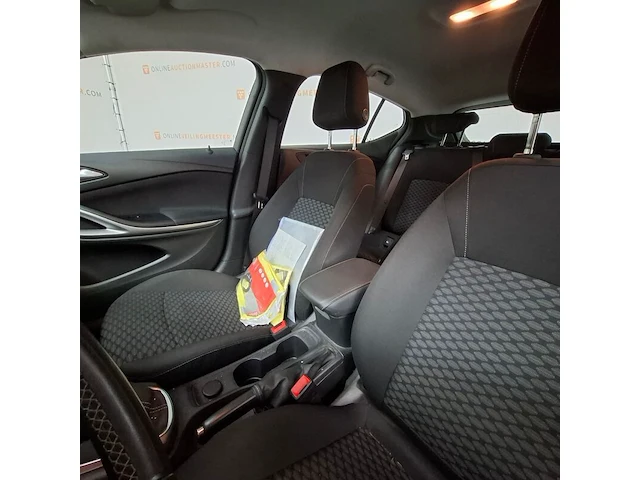 Personenauto, opel, astra 1.2, 2020, benzine - afbeelding 44 van  73