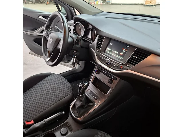 Personenauto, opel, astra 1.2, 2020, benzine - afbeelding 52 van  73