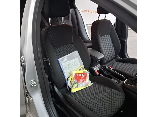 Personenauto, opel, astra 1.2, 2020, benzine - afbeelding 53 van  73