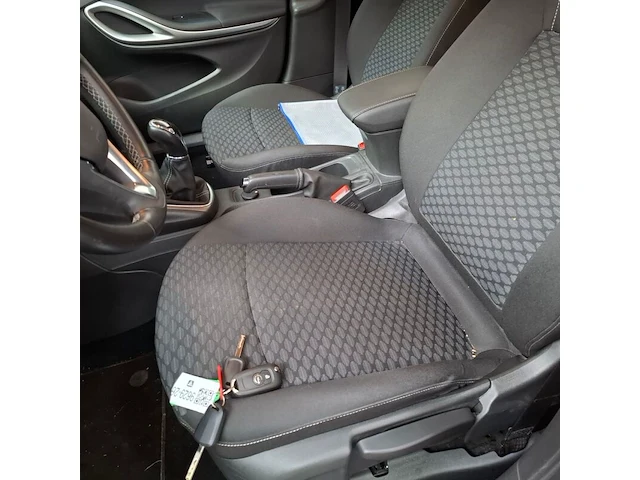 Personenauto, opel, astra 1.2, 2020, benzine - afbeelding 33 van  71