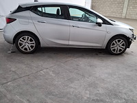 Personenauto, opel, astra 1.2, 2020, met voorschade - afbeelding 16 van  21