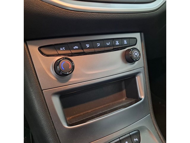 Personenauto, opel, astra 1.2 turbo 81kw, 2020 - afbeelding 40 van  73