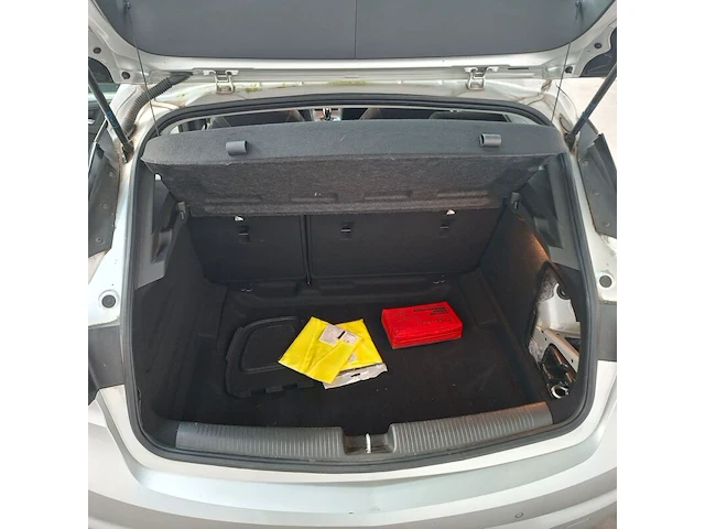 Personenauto, opel, astra 1.2 turbo edition, 2020 - afbeelding 32 van  46